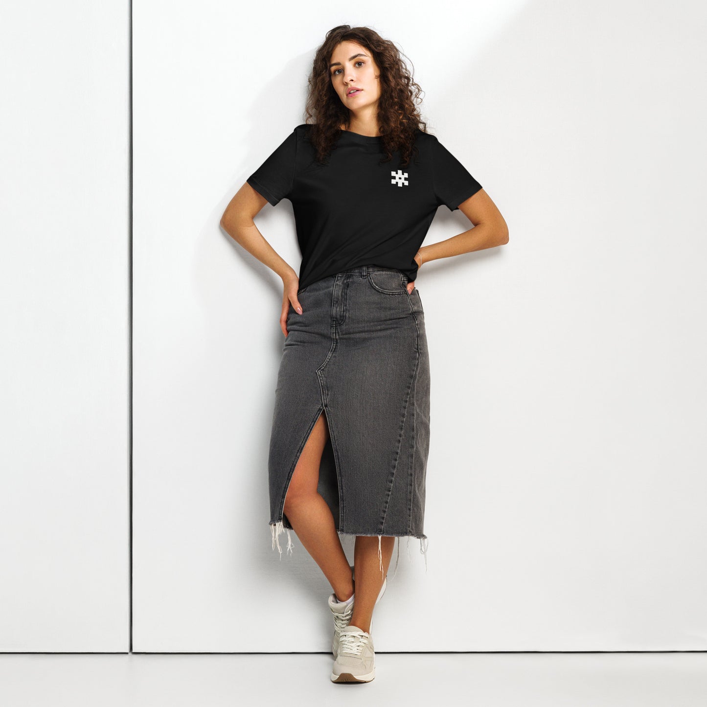 Tour A1 Women’s organic ribbed neck tee